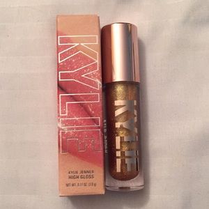 Authentic 💫  Kyle Jenner High Gloss With box